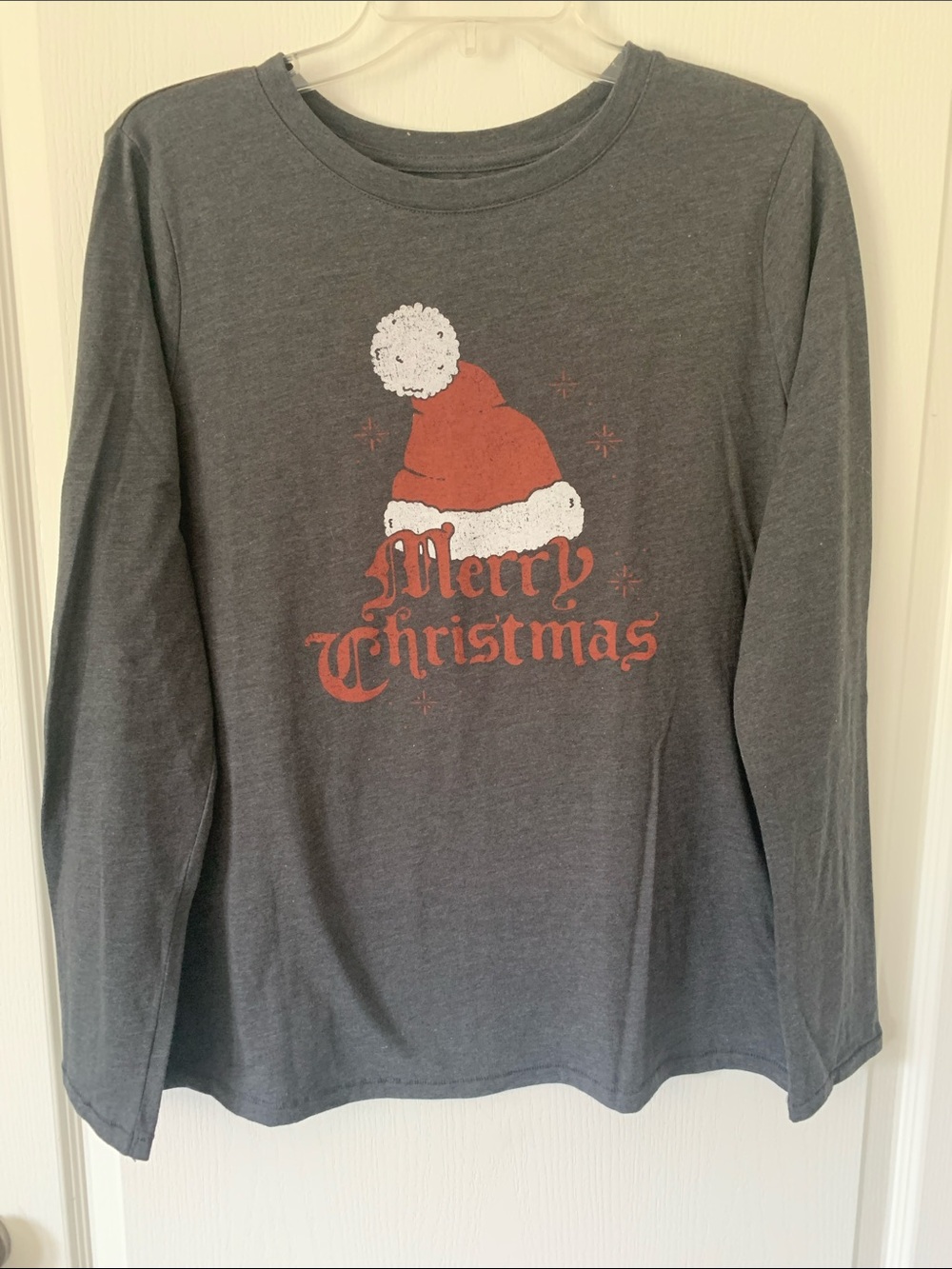 Sonoma Dark Gray Long-Sleeve 'Merry Christmas' Tee with Santa Hat Graphic